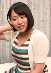 街行く清楚系奥様にインタビュー!年上旦那とのSEXに不満を抱える奥様は毎日でもしたいと性欲旺盛!他人棒で不倫疑似体験に感じまくりの中出しSEX!